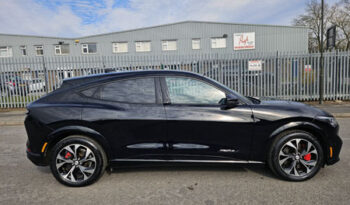 2023 73 Ford Mustang MACHE-E 216kW Extended Range 91kWh RWD Auto Damaged Salvage full