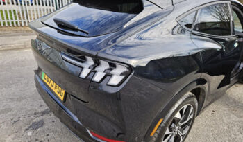 2023 73 Ford Mustang MACHE-E 216kW Extended Range 91kWh RWD Auto Damaged Salvage full