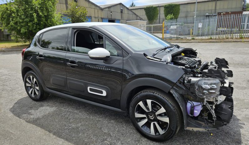 2024 74 Citroen C3 1.2 PureTech Plus 5dr Black Light Damaged Salvage full