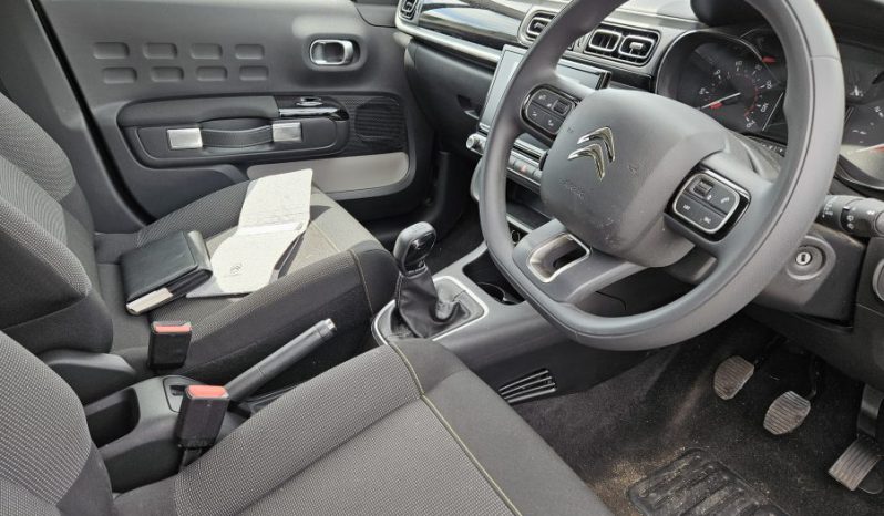 2024 74 Citroen C3 1.2 PureTech Plus 5dr Black Light Damaged Salvage full