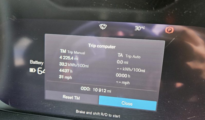 2024 24 VOLVO XC40 300kW Recharge Twin Core 82kWh AWD Auto Damaged Salvage CAT N full