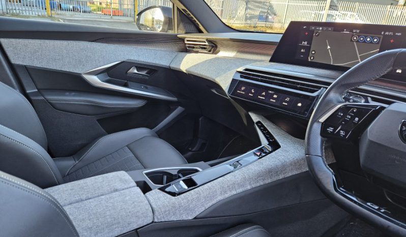 2025 Peugeot 3008 1.2 Hybrid 136 GT 5dr e-DSC6 Auto Damaged Salvage full