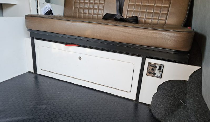 2015 Volkswagen Transporter Highline Motorhome Campervan TDi 140 Damaged Salvage full