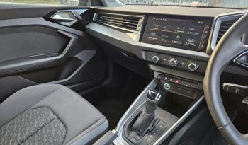 2025 AUDI A1 25 TFSI Sport 5dr S Tronic Automatic Black Damaged Salvage full