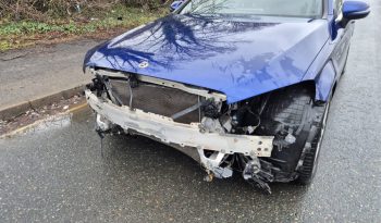 2019 MERCEDES-BENZ C CLASS C300d AMG Line Premium Auto Damaged Salvage CAT N full