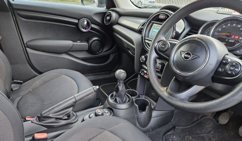 2020 MINI HATCHBACK 1.5 Cooper Classic II 5dr Damaged Salvage full