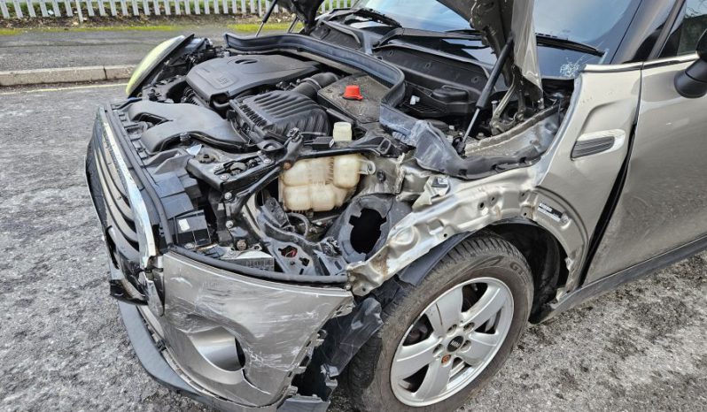 2020 MINI HATCHBACK 1.5 Cooper Classic II 5dr Damaged Salvage full