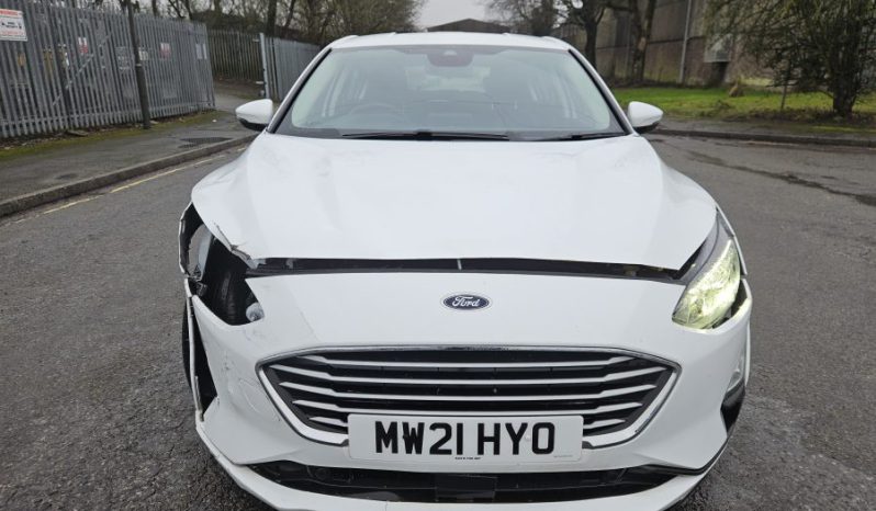 2021 21 Ford Focus DIESEL 1.5 EcoBlue 120 Zetec 5dr White Damaged Salvage full