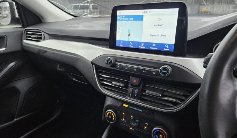 2021 21 Ford Focus DIESEL 1.5 EcoBlue 120 Zetec 5dr White Damaged Salvage full