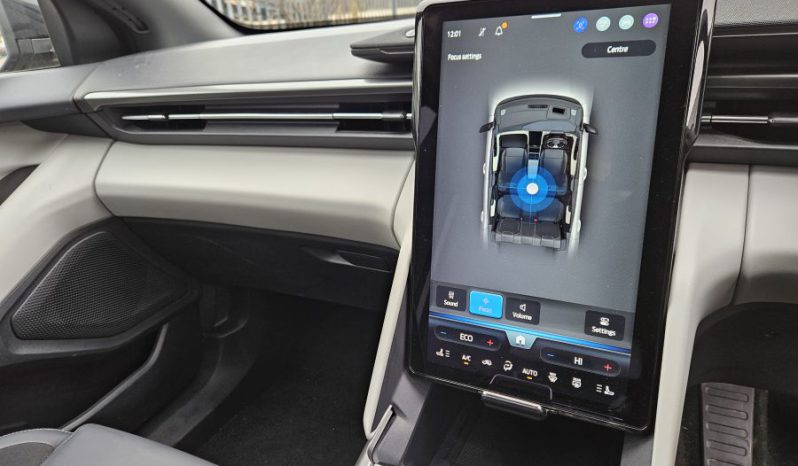 2025 25 FORD CAPRI 210kW Select 77kWh 5dr Auto Black Dmaged Salvage CAT N full