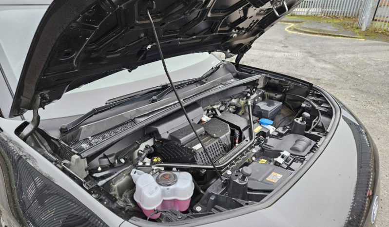 2025 25 FORD CAPRI 210kW Select 77kWh 5dr Auto Black Dmaged Salvage CAT N full