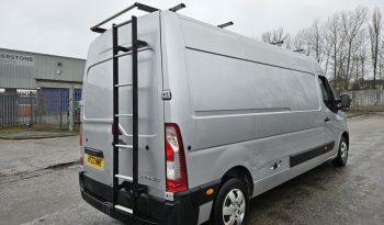 2023 23 RENAULT MASTER LM35dCi 135 Business+ Medium Roof Van Damaged Salvage full