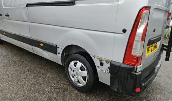 2023 23 RENAULT MASTER LM35dCi 135 Business+ Medium Roof Van Damaged Salvage full
