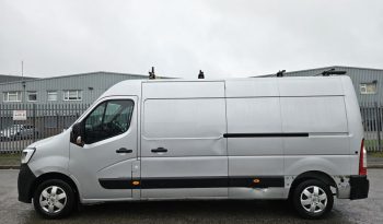 2023 23 RENAULT MASTER LM35dCi 135 Business+ Medium Roof Van Damaged Salvage full