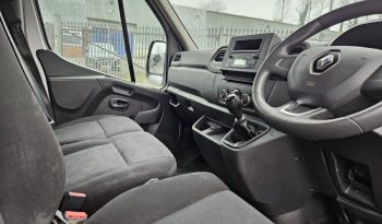 2023 23 RENAULT MASTER LM35dCi 135 Business+ Medium Roof Van Damaged Salvage full