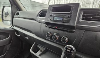 2023 23 RENAULT MASTER LM35dCi 135 Business+ Medium Roof Van Damaged Salvage full