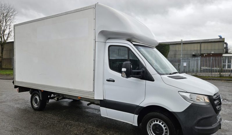 2023 MERCEDES-BENZ SPRINTER 3.5t Progressive LUTON Chassis Damaged Salvage CAT N full