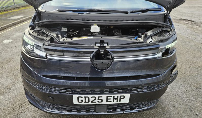 2025 25 VOLKSWAGEN MULTIVAN 2.0 TDI Life 5dr LWB DSG AUTO Damaged Salvage full
