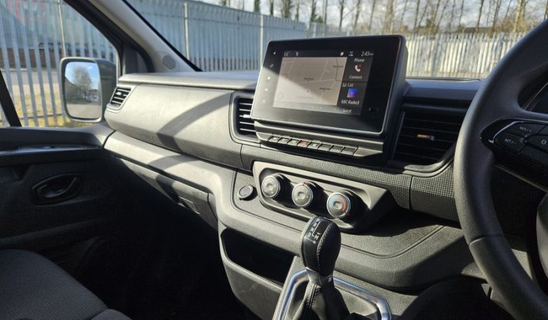 2024 Renault Trafic Minibus LL30 Blue dCi 150 Advance 9ST EDC Damaged Salvage full