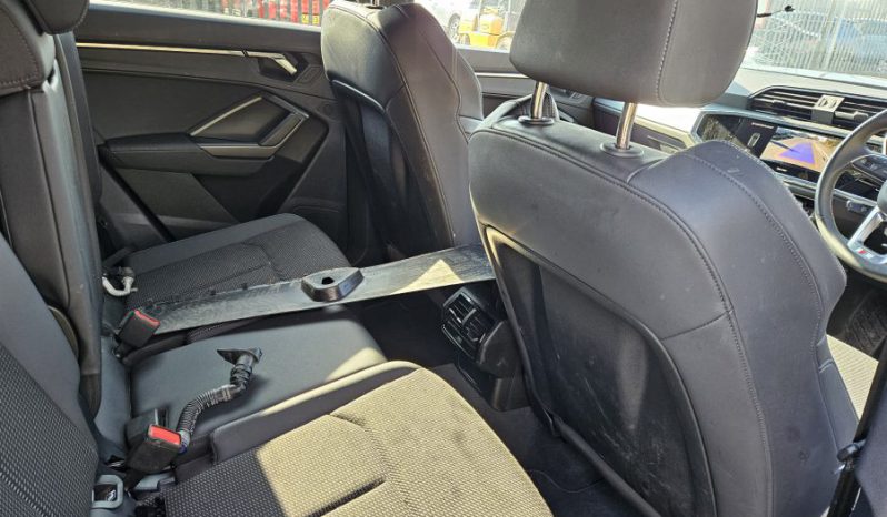 2023 23 AUDI Q3 45 TFSI e S Line 5dr S Tronic Black Damaged Salvage full
