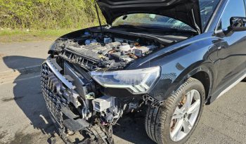 2023 23 AUDI Q3 45 TFSI e S Line 5dr S Tronic Black Damaged Salvage full