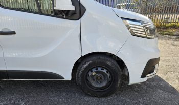 2024 RENAULT TRAFIC LL30 Blue dCi 170 Sport Crew Van EDC 6 Seats Damaged Salvage full