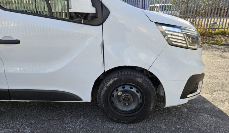 2024 RENAULT TRAFIC LL30 Blue dCi 170 Sport Crew Van EDC 6 Seats Damaged Salvage full