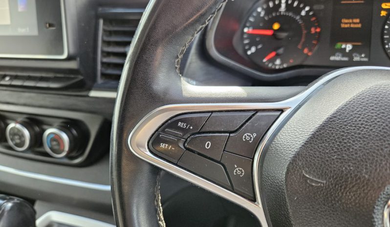 2024 RENAULT TRAFIC LL30 Blue dCi 170 Sport Crew Van EDC 6 Seats Damaged Salvage full