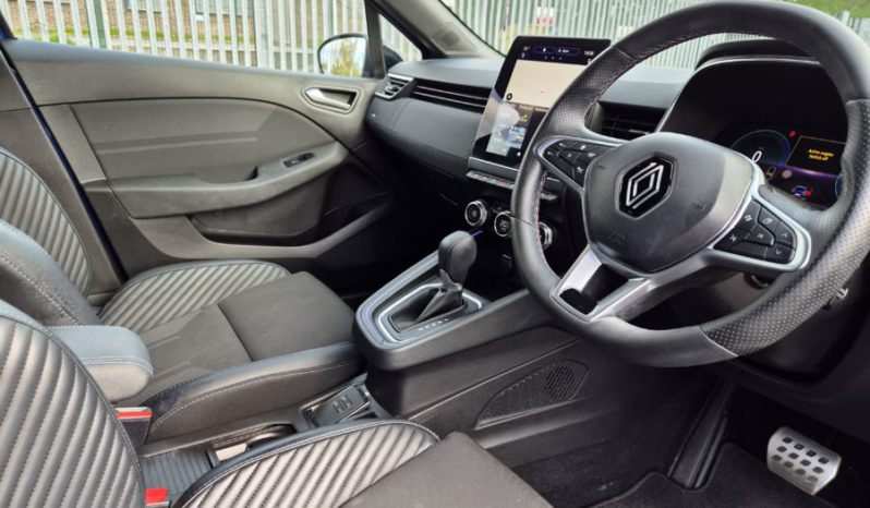 2024 RENAULT CLIO E-TECH Full Hybrid 145 Esprit Alpine Auto Unrecorded Salvage full