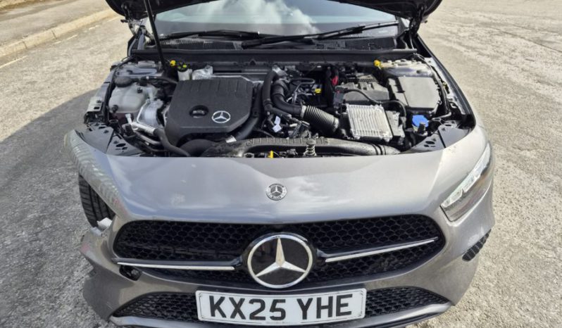2025 MERCEDES-BENZ A CLASS A180 Sport Edition 5dr Auto Damaged Salvage full