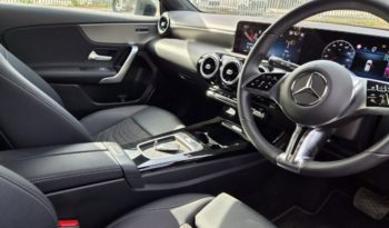 2025 MERCEDES-BENZ A CLASS A180 Sport Edition 5dr Auto Damaged Salvage full