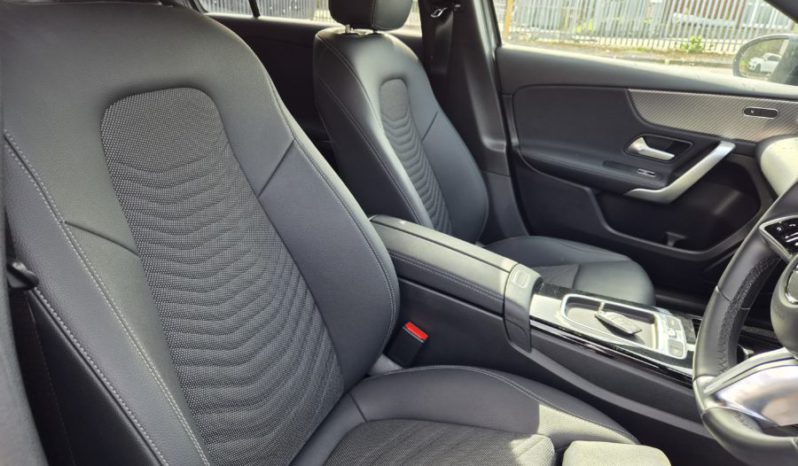 2025 MERCEDES-BENZ A CLASS A180 Sport Edition 5dr Auto Damaged Salvage full