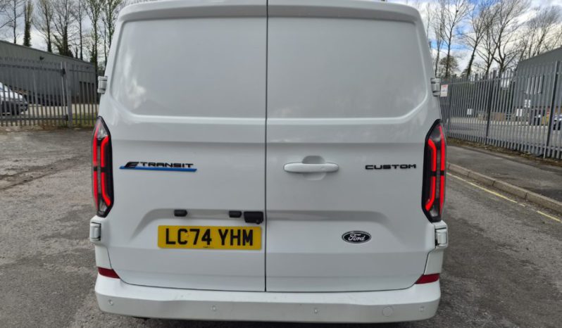 2024 FORD TRANSIT CUSTOM ELECTRIC 100kW 65kW H1 Van Limited Auto Damaged Salvage CAT N full
