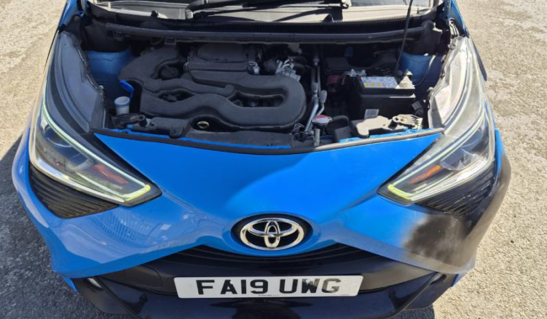 2019 TOYOTA AYGO 1.0 VVT-i X-Trend 5dr Blue Damaged Salvage full