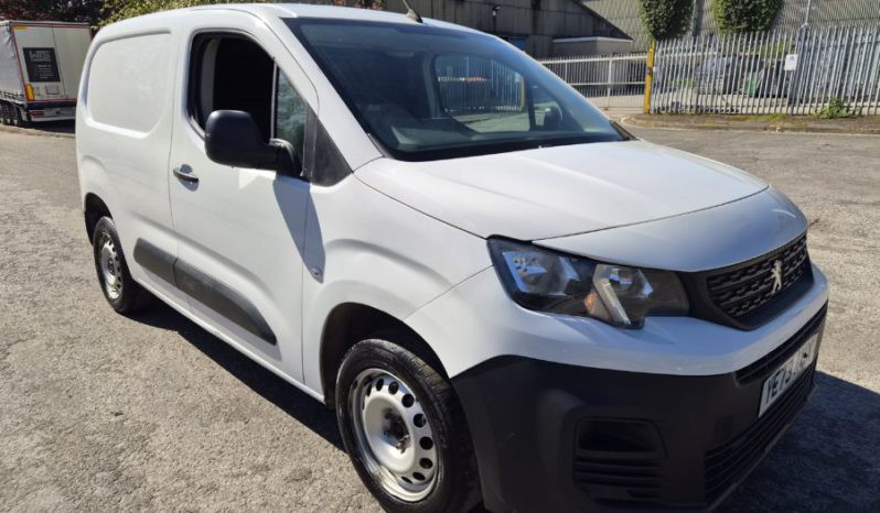 2023 PEUGEOT PARTNER 1000 Professional Premium + Van Light Damaged Salvage CAT N full