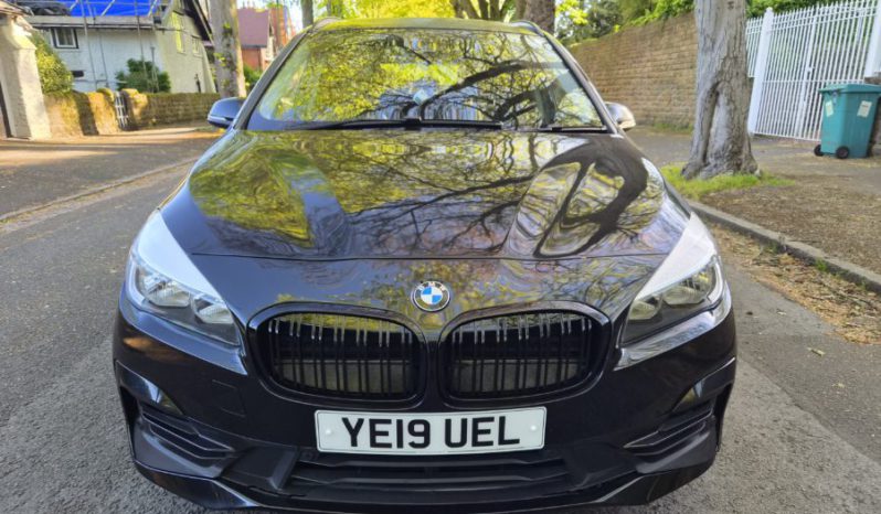 2019 19 BMW 2 SERIES 218d Sport 5dr 7 Seater Black Damaged Repaired full