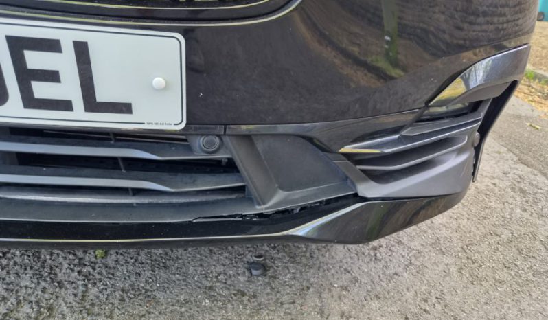 2019 19 BMW 2 SERIES 218d Sport 5dr 7 Seater Black Damaged Repaired full