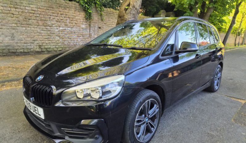 2019 19 BMW 2 SERIES 218d Sport 5dr 7 Seater Black Damaged Repaired full