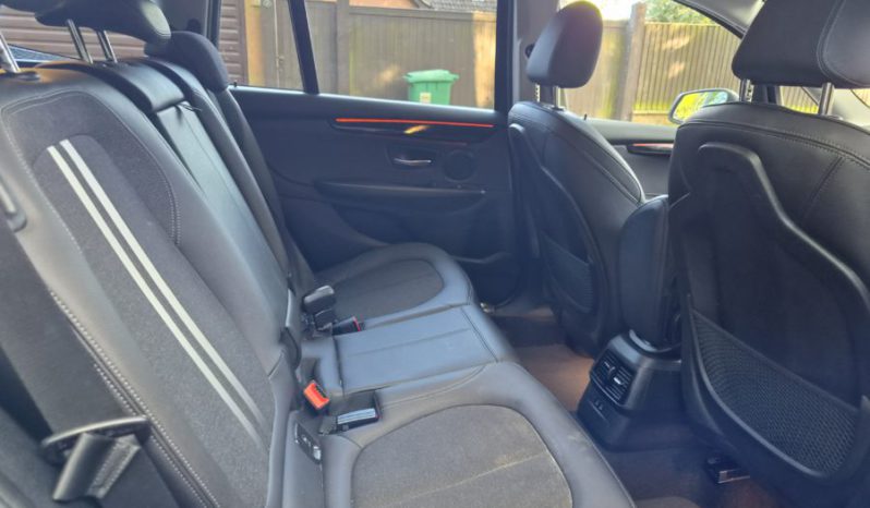 2019 19 BMW 2 SERIES 218d Sport 5dr 7 Seater Black Damaged Repaired full