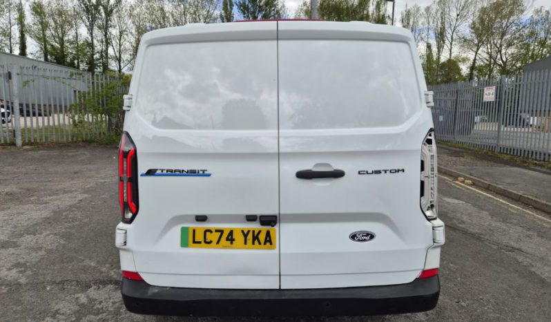 2024 74 FORD TRANSIT CUSTOM 100kW ELECTRIC 65kWh Van Trend Auto Damaged Salvage full