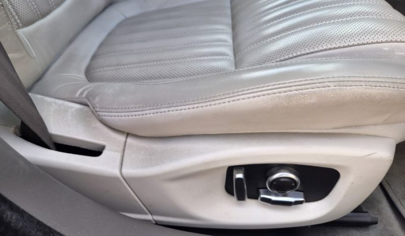 2019 JAGUAR XF 2.0i [250] Portfolio 4dr Auto Damaged Salvage full