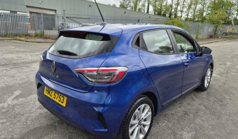 2025 RENAULT CLIO 1.6 E-TECH Full Hybrid 145 Evolution 5dr Auto Damaged Salvage full