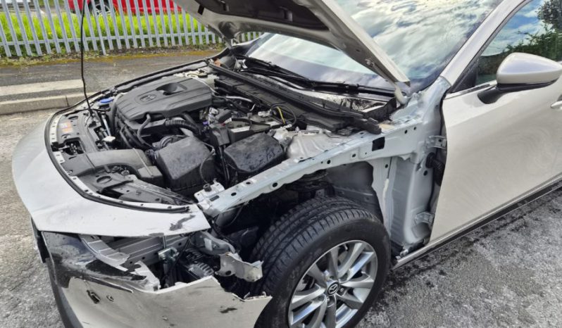 2025 25 MAZDA 3 2.5 e-Skyactiv G MHEV [140] Centre-Line 5dr Damaged Salvage full