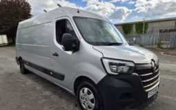 2023 RENAULT MASTER LM35dCi 135 Business+ Medium Roof Van Damaged Salvage