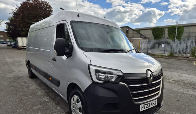 2023 RENAULT MASTER LM35dCi 135 Business+ Medium Roof Van Damaged Salvage full