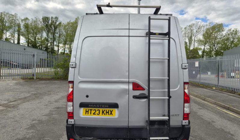 2023 RENAULT MASTER LM35dCi 135 Business+ Medium Roof Van Damaged Salvage full