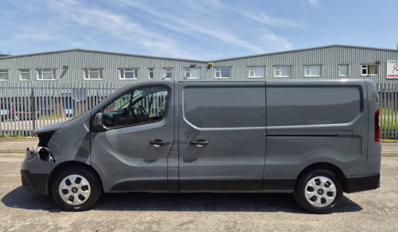 2024 74 RENAULT TRAFIC LL30 Blue dCi 130 Advance [Safety] Van Damaged Salvage full