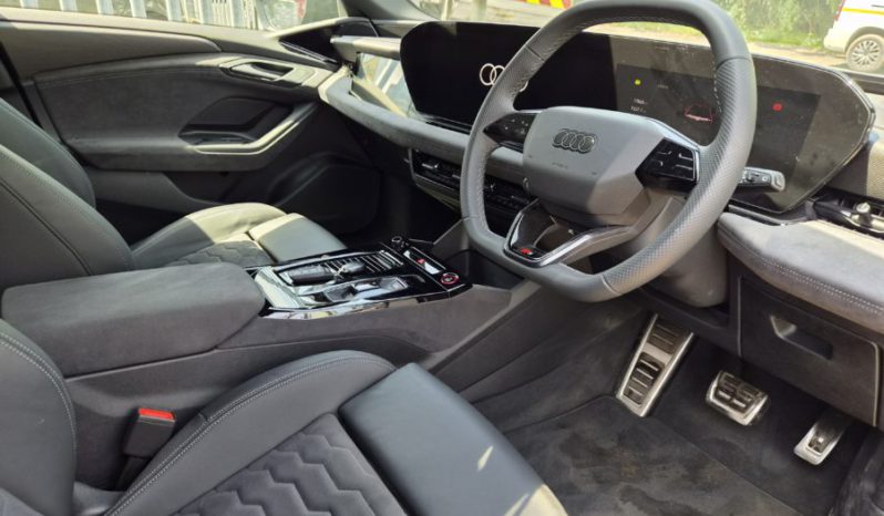 2025 AUDI A6 Etron 270kW Performance 100kWh Edition 1 5dr Auto Damaged Salvage full