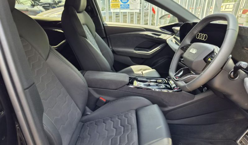 2025 AUDI A6 Etron 270kW Performance 100kWh Edition 1 5dr Auto Damaged Salvage full