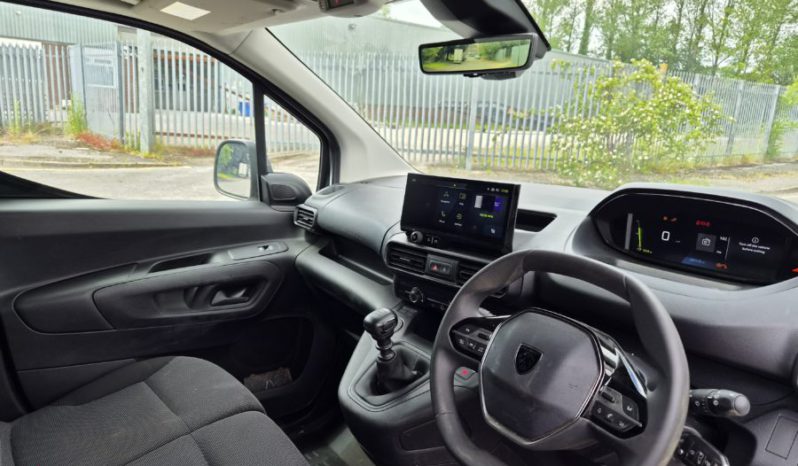 2024 74 PEUGEOT PARTNER 1.5 BlueHDi 100 Asphalt Van Damaged Salvage full